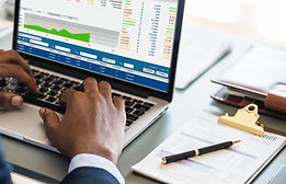 Digital marketing team implementing time-efficient strategies with streamlined workflows and task management tools.